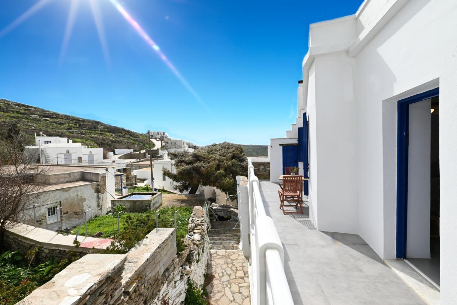 Chatzirados Ubati - Modern Cycladic House, Tinosヴィラ エクステリア 写真
